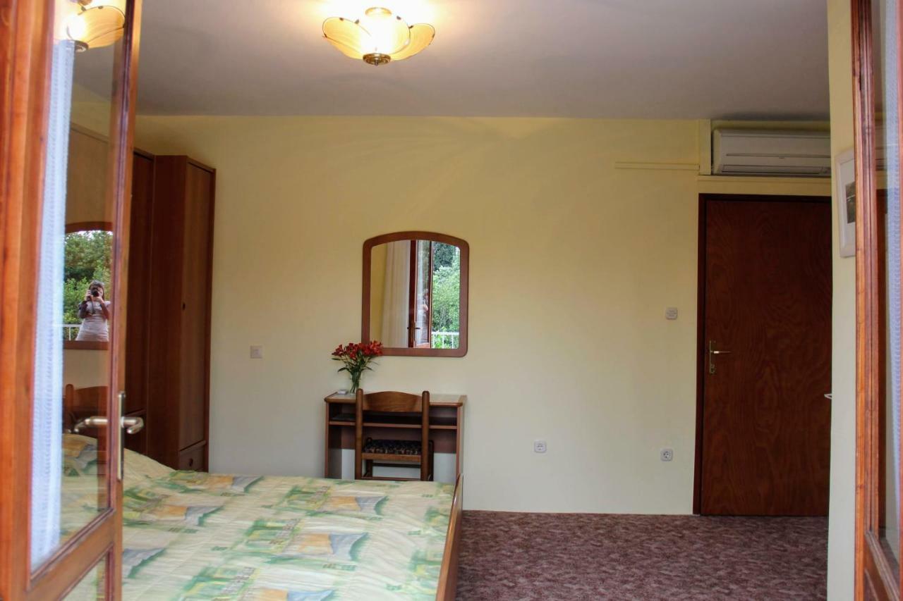Antun Mozara Family House Bed and Breakfast Slano Buitenkant foto